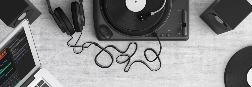 influence-version-multimedia-cross-canal