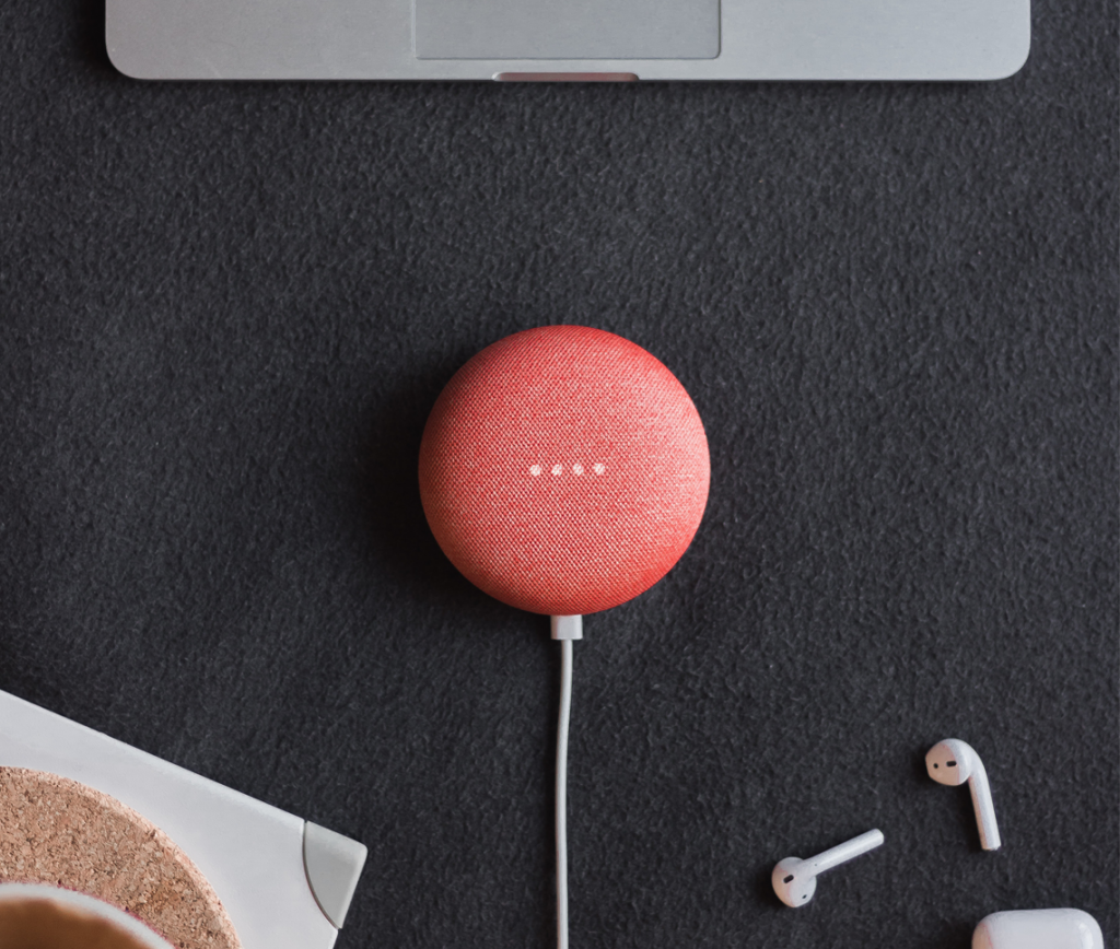 Enceinte connectée Google home mini